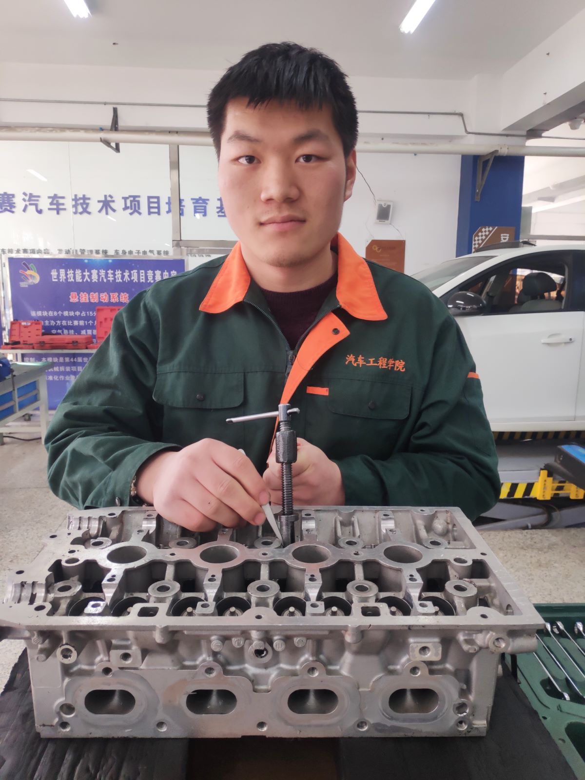 天博网站出任英超联赛官方合作伙伴副书